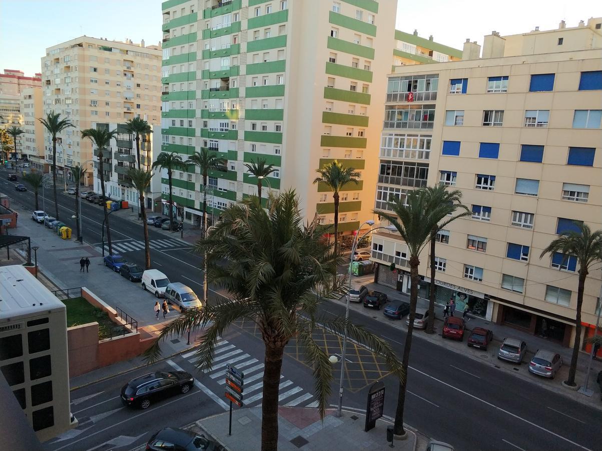 Apartments Vistas Mar Bahia Cadiz Bagian luar foto